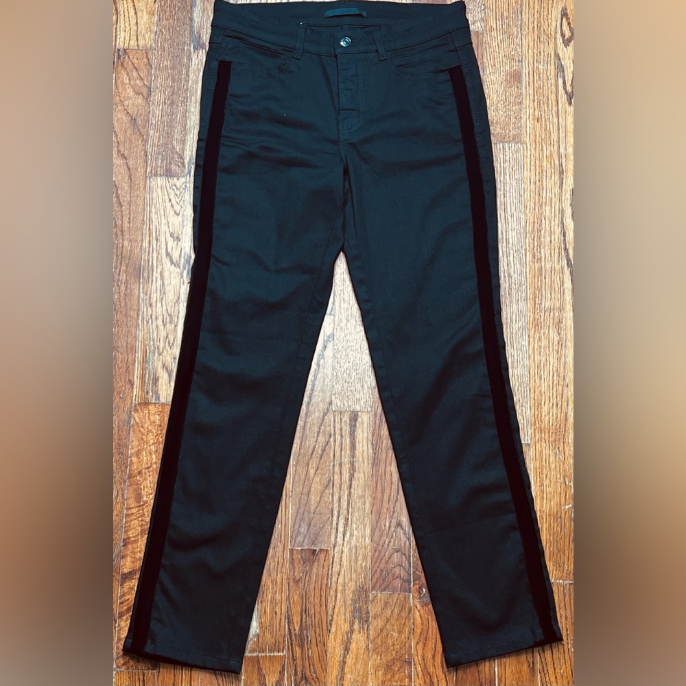 MAC Jeans Black Angela Velvet Gallon Tuxedo Style Jeans | Size 32/38